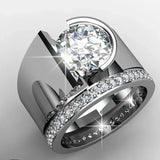 anillo de plata vintage con zirconia brillante