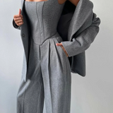 Dolce - Conjunto de Tres Piezas con Blazer de Doble Botonadura